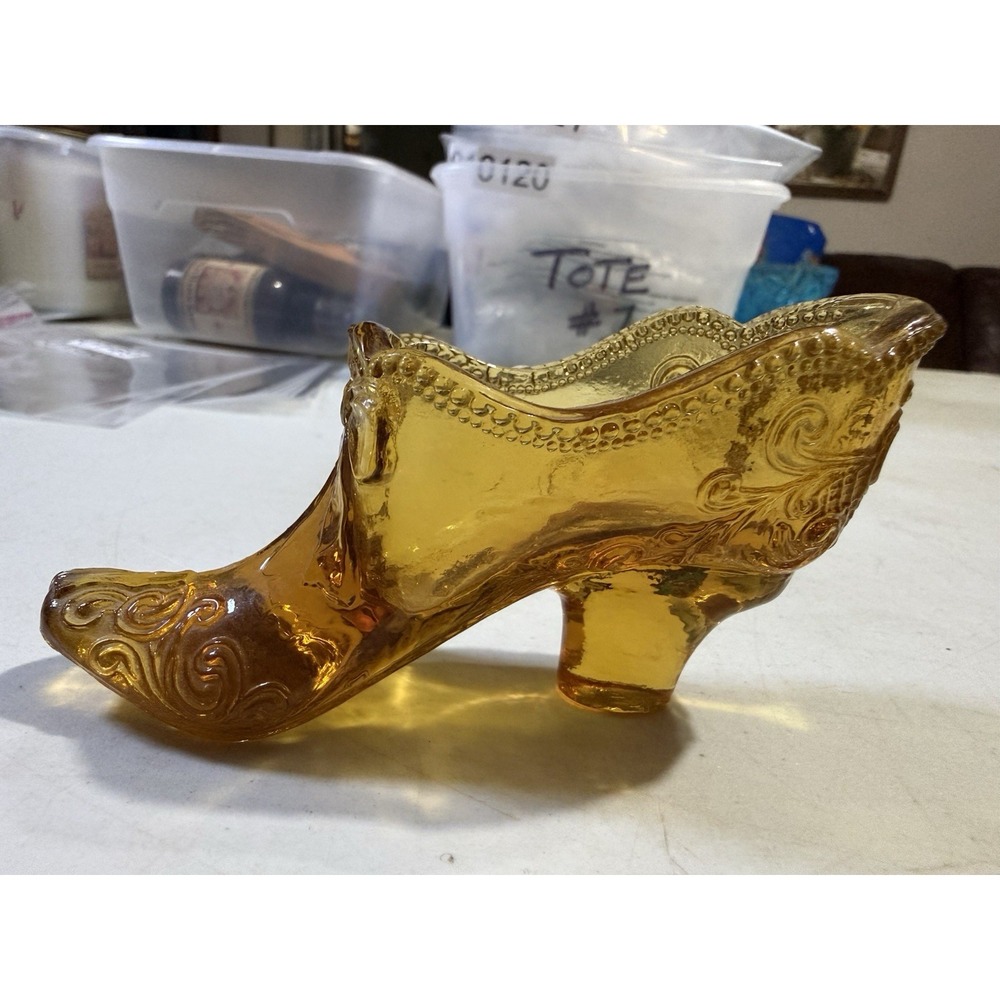 T10149-Vintage Mosser Glass Amber Victorian Shoe Slipper Bow & Scroll Glass